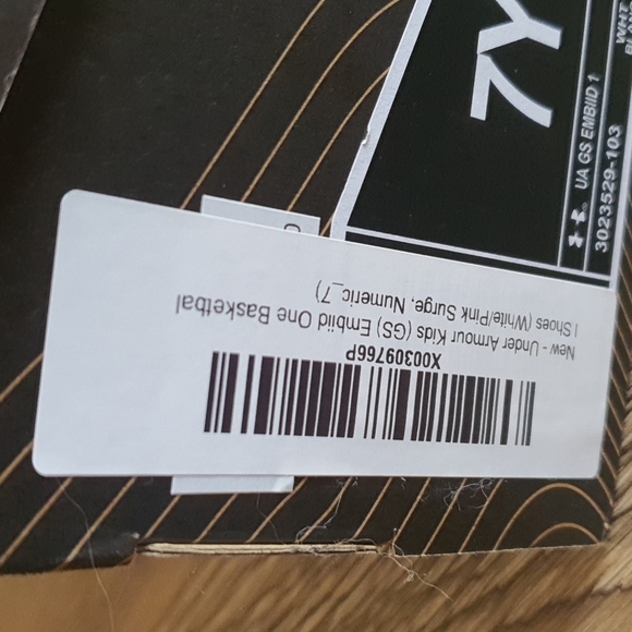 Under Armour Embiid One Basketball Shoes - Picture 10 of 10